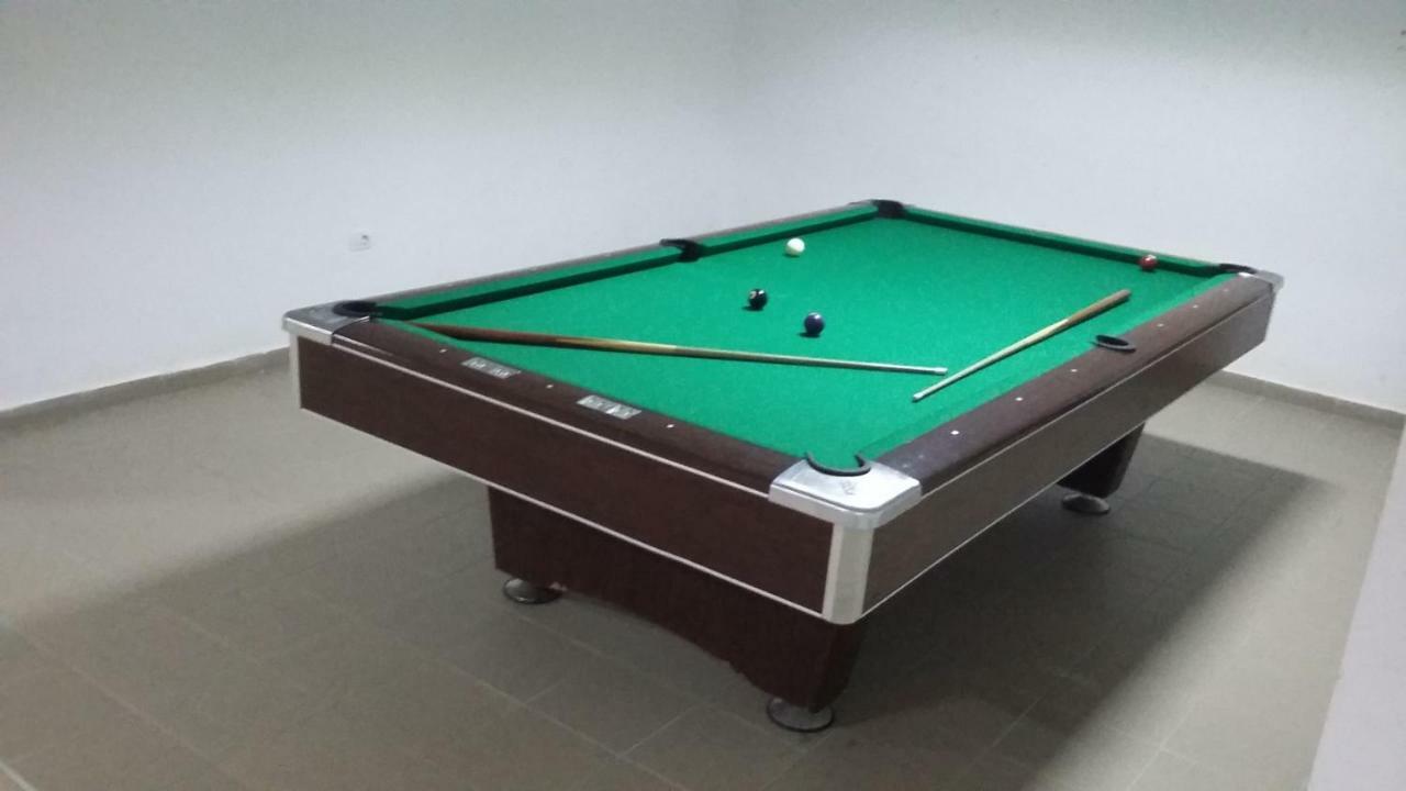Pensiunea Poiana Soarelui Brates Ngoại thất bức ảnh